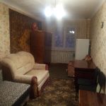 Продается чистая 2-комнатная квартира,  Иртышская набережная